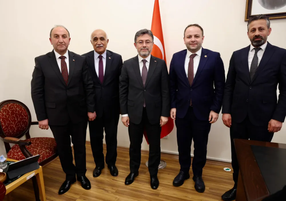 AK PARTİ HEYETİNDEN TARIM BAKANINA ZİYARET