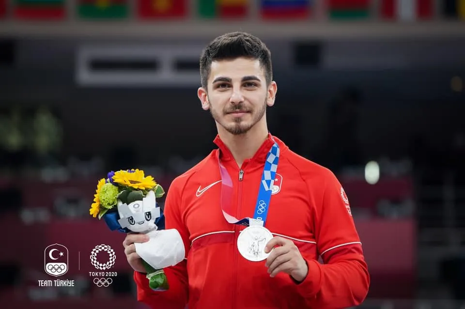 Eray Şamdan Dünya şampiyonu olarak döndü