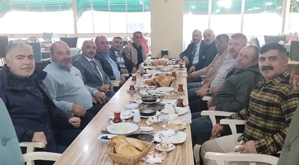 Başkan Adayı Demirbaş, Basınla Buluştu