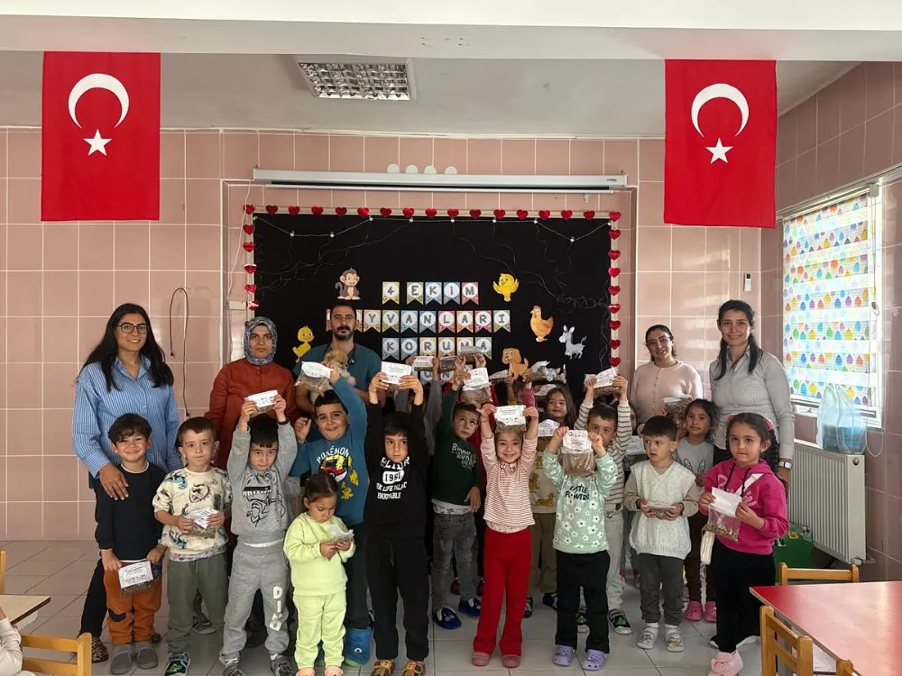 ÇILDIR ANAOKULUNDA HAYVANLARI KORUMA GÜNÜ FARKINDALIK ETKİNLİĞİ YAPILDI