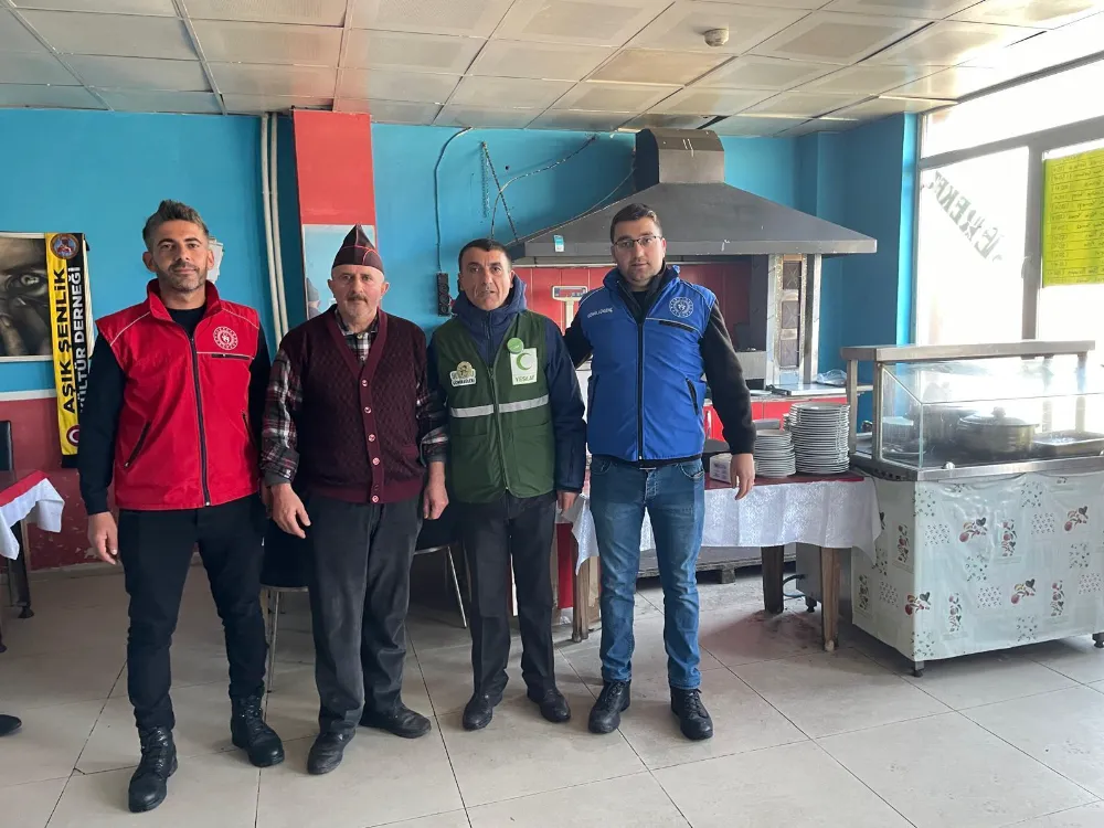   Yeşilay İlçe Temsilcisi ve Gençlik ve Spor İlçe Müdürün
