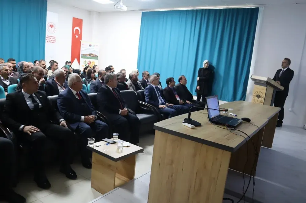 Kafkas Arısı Çalıştayı Ardahan’da düzenlendi