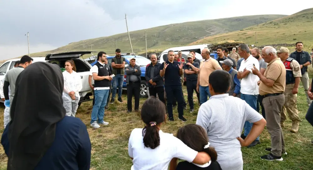 Vali Çiçek Şap Hastalığı İçin Sahaya İndi